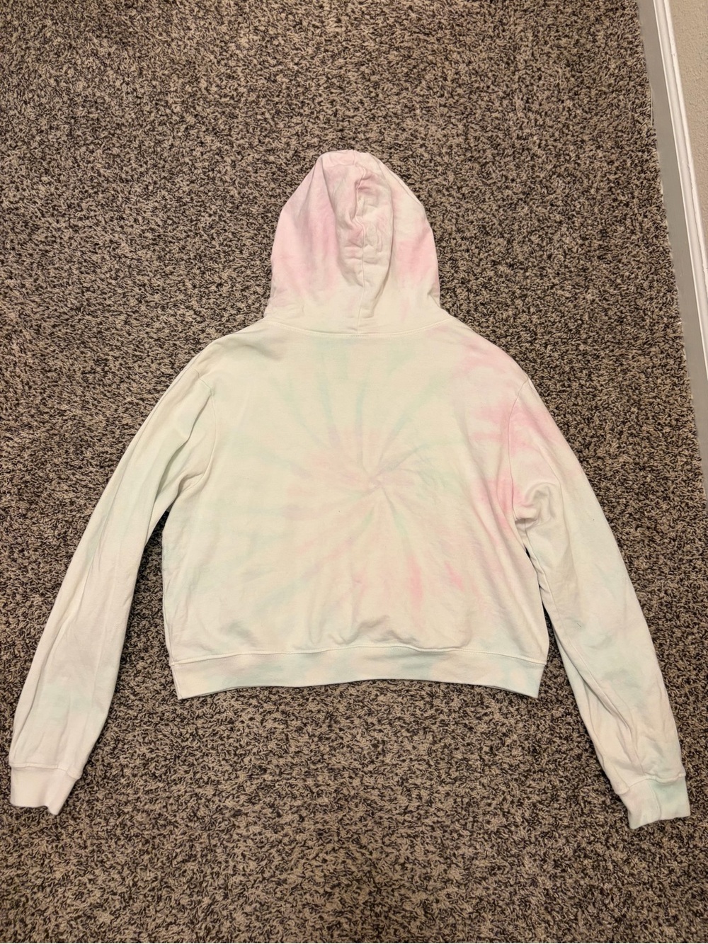 Savvi Pastel Tie-Dye Cropped Hoodie and Lounge Shorts Set - Women - Picture 5 of 12